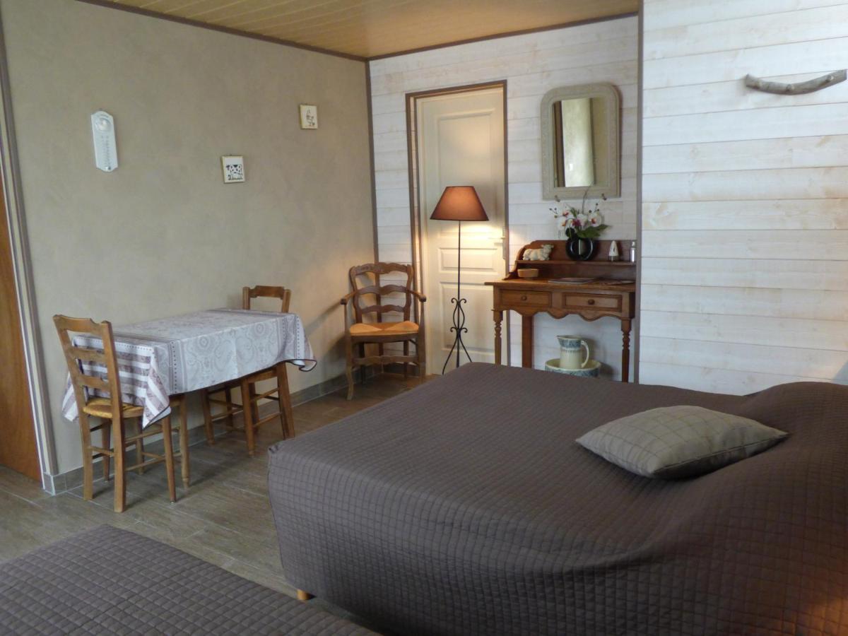 La Fontainoise Bed & Breakfast Fontaine-sur-Somme ภายนอก รูปภาพ